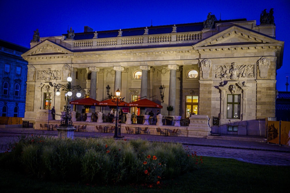 The Royal Guard building in the evening